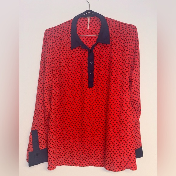 Free People Red Blue Equestrian horse print long sleeve  top blouse small - Picture 6 of 7
